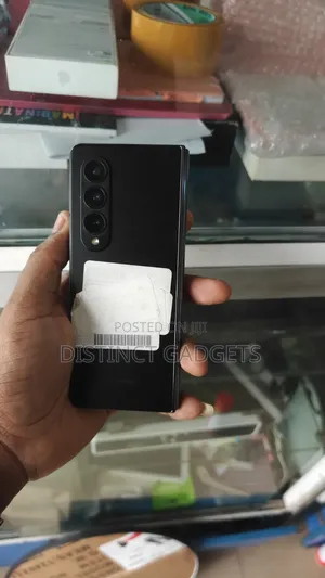 Samsung Galaxy Z Fold4 256 GB Black