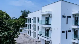 3bdrm House in Adeniyi Jones for sale
