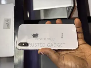 Apple iPhone X 256 GB White