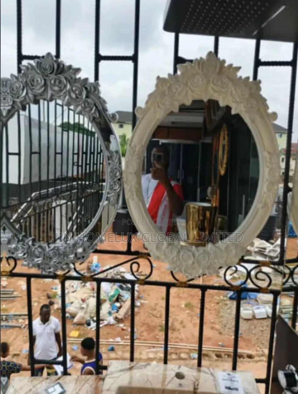 Royal Mirror