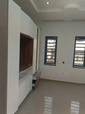 5bdrm Duplex in Magodo Phase 2 Gra for rent