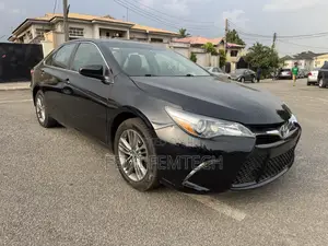 Toyota Camry SE 4dr Sedan (2.5L 4cyl 6A) 2015 Black