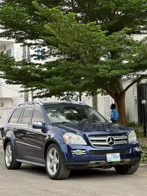 Mercedes-Benz GL-Class 2011 Blue
