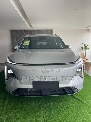 New Geely Galaxy L7 2025 Silver
