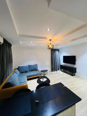 Cozy 2 Bedroom Apartment