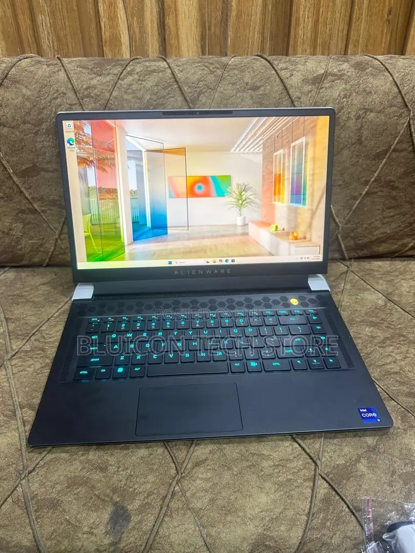 Laptop Alienware X15 r2 32GB Intel Core i9 SSD 2T