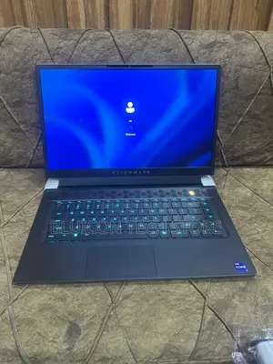 Laptop Alienware X15 r2 32GB Intel Core i9 SSD 2T