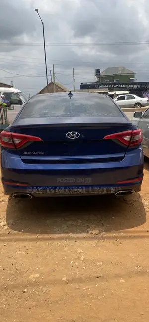 Hyundai Sonata SE 4dr Sedan (2.0L 4cyl Turbo 6A) 2014 Blue