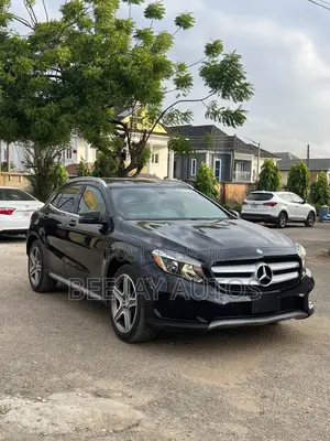 Mercedes-Benz GLA 250 2015 Black