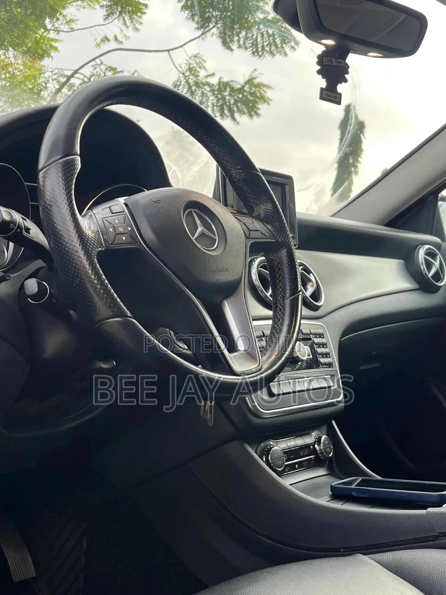 Mercedes-Benz GLA 250 2015 Black
