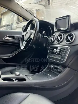 Mercedes-Benz GLA 250 2015 Black