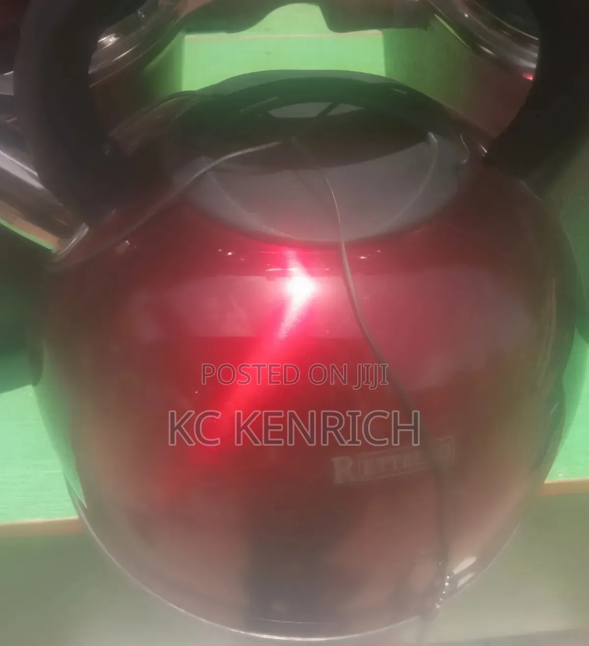 Whistle Kettle 3 Litres, Red Colour, Beautiful Design