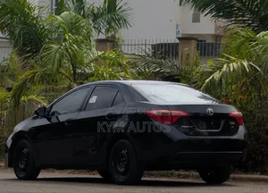 Toyota Corolla 2018 Black