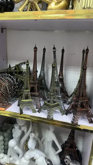 Eiffel Tower Decor Set