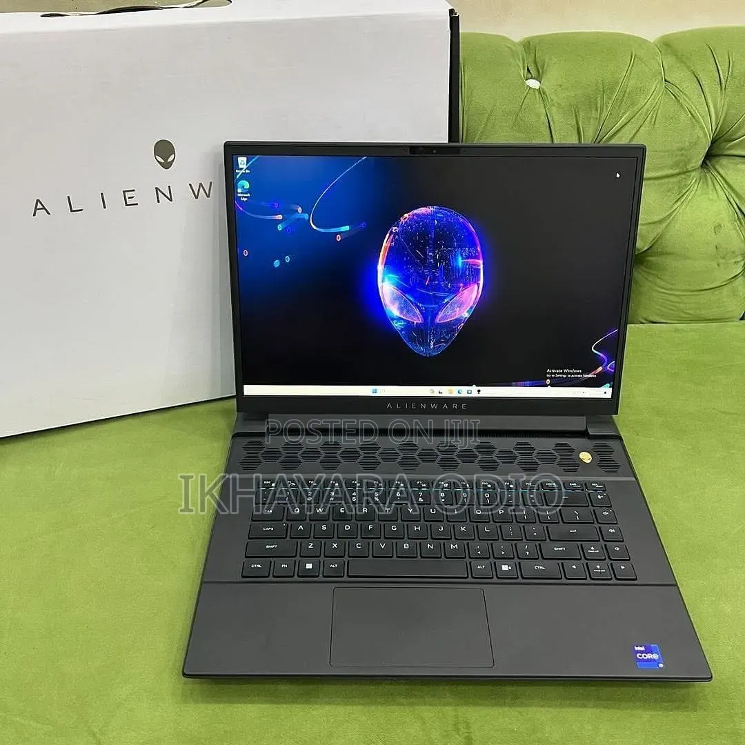 Laptop Alienware M16 R1 32GB Intel Core i9 SSD 1T