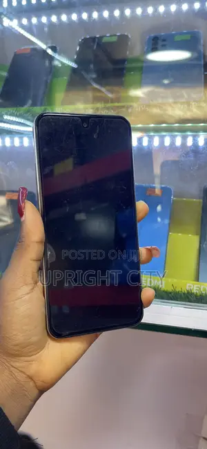 Itel P65 128 GB Gold