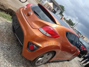 Hyundai Veloster Turbo 2013 Orange