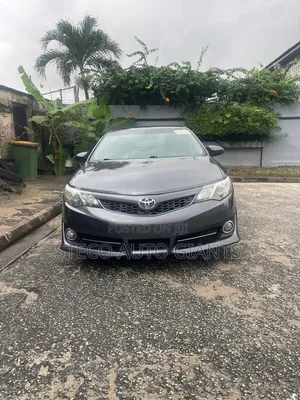 Toyota Camry 2013 Gray