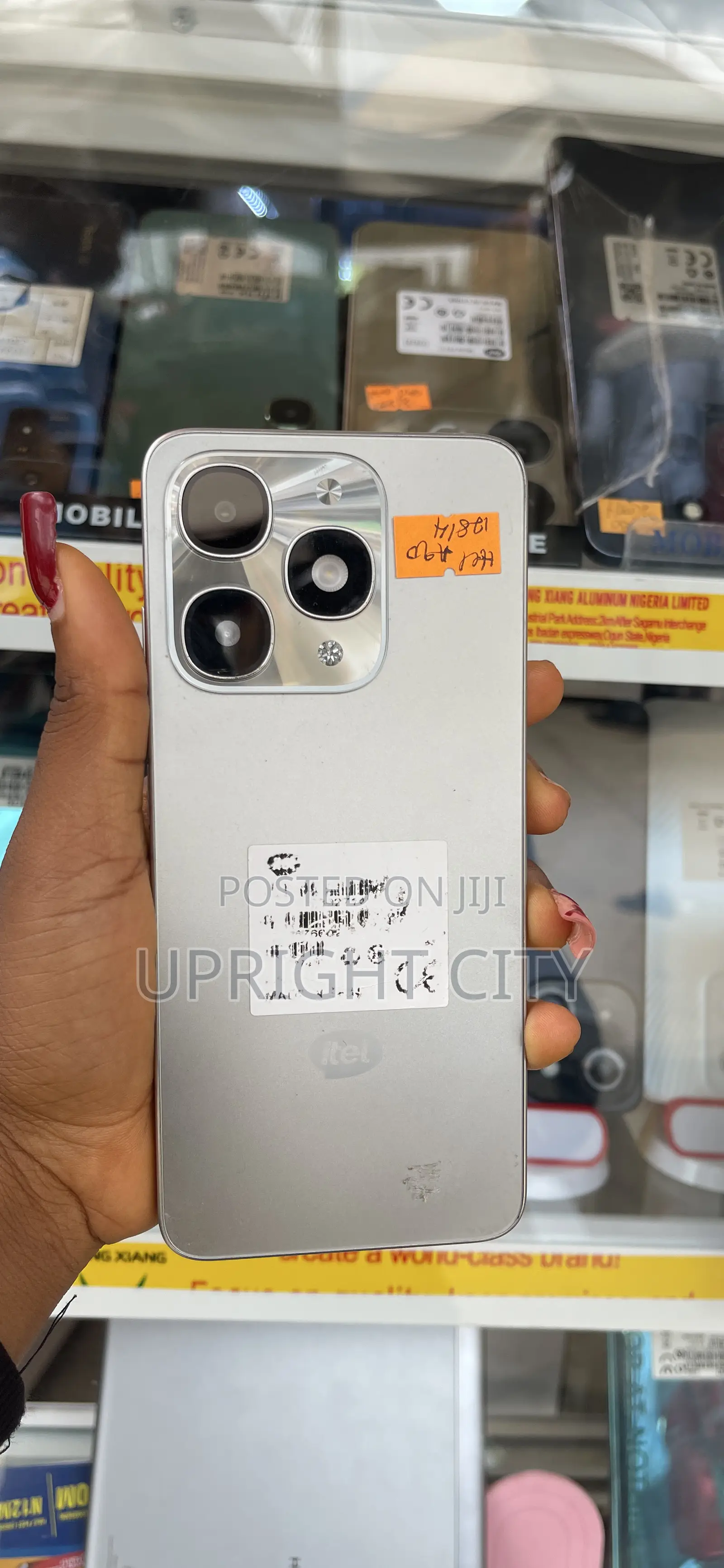 Itel A90 128 GB Silver
