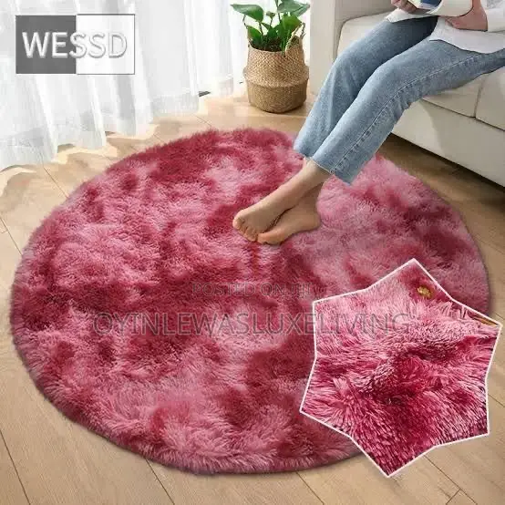 Round Shaped Quality Rugs