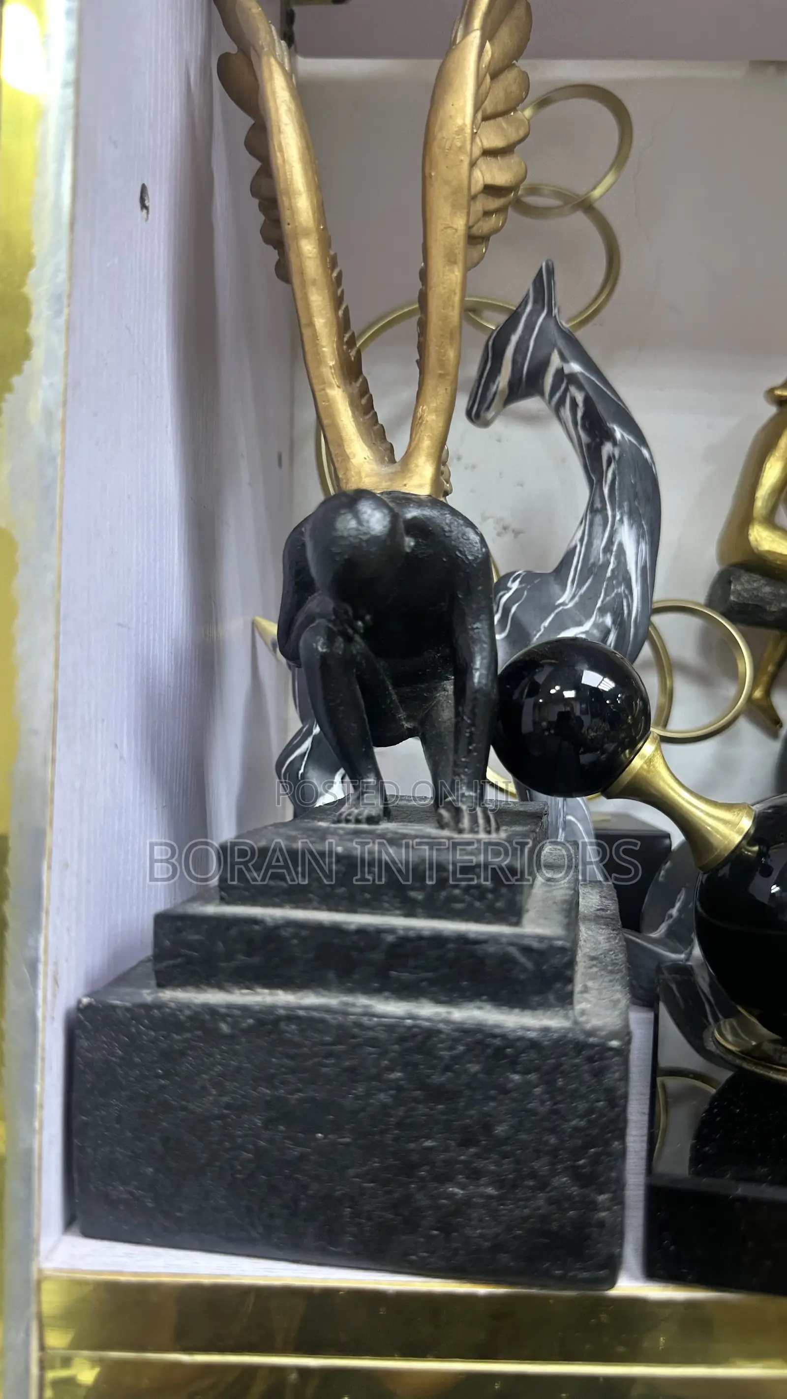 Abstract Animal Scrupture Decor