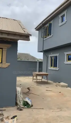 Furnished 1bdrm Block of Flats in Unilag Estate, Ijede / Ikorodu