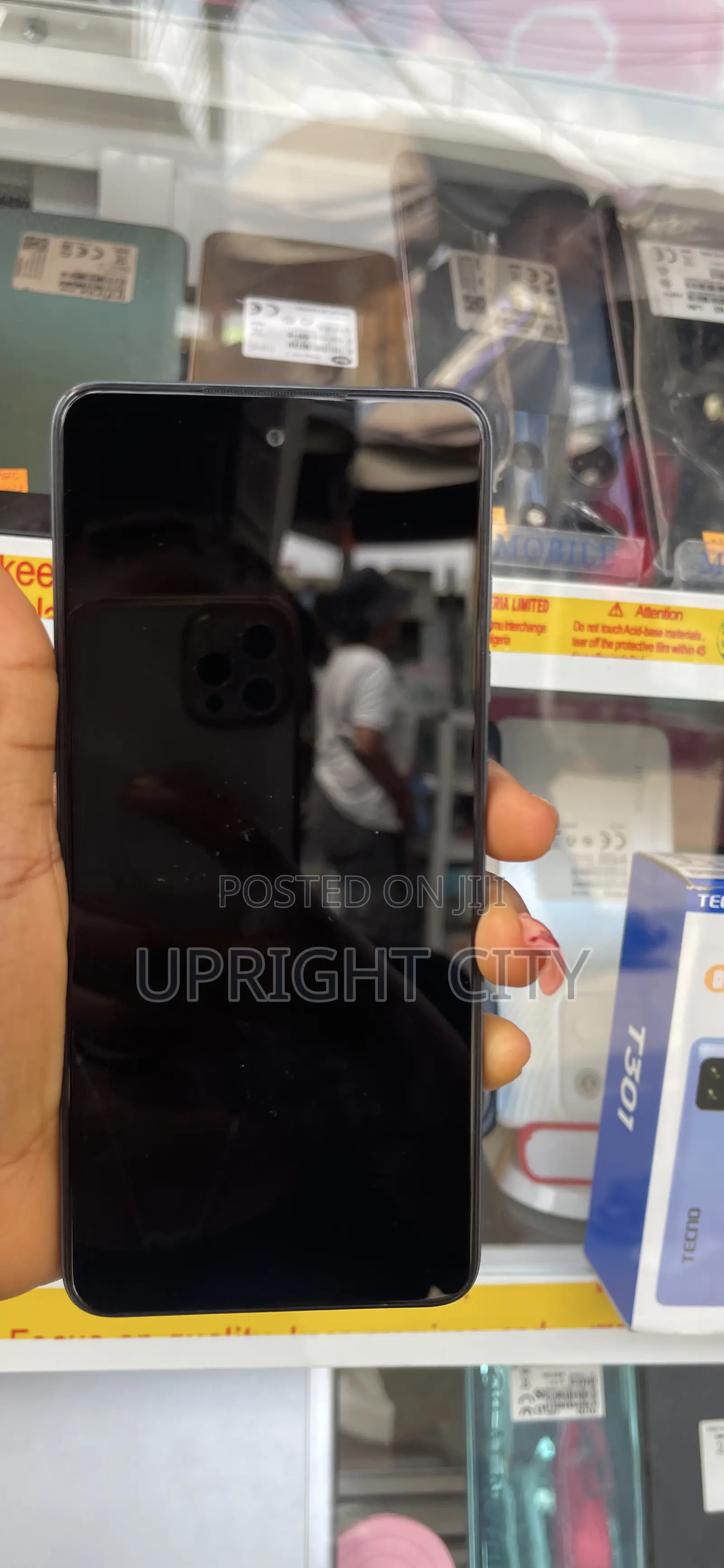 Tecno Spark 20C 128 GB Black