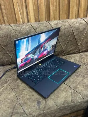 Laptop Alienware M16 R2 16GB Intel Core Ultra 7 SSD 1T