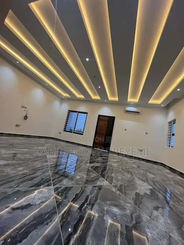 Tilling And Interior Design