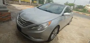 Hyundai Sonata 2011 Silver
