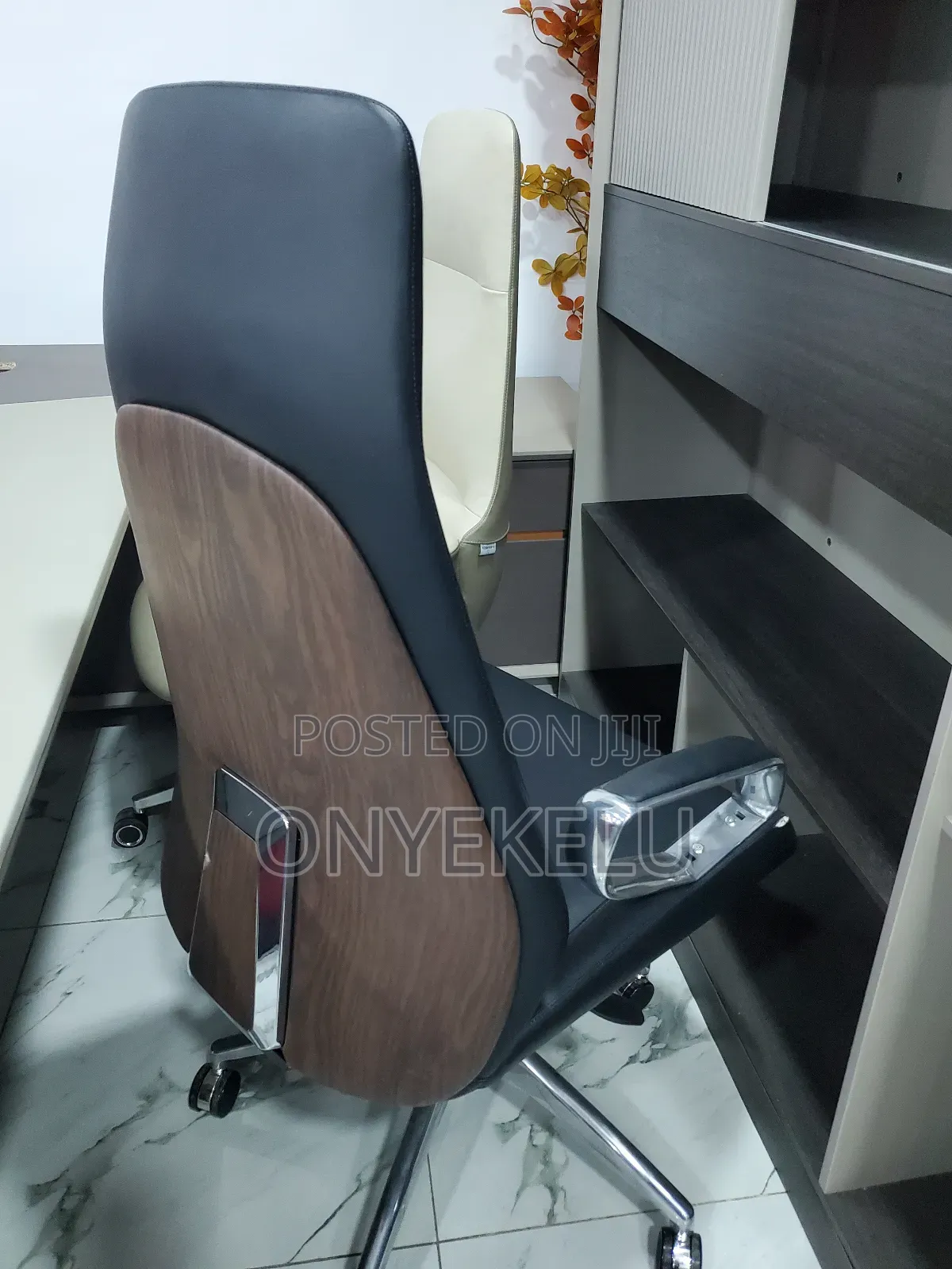 Executive Swivel Chair