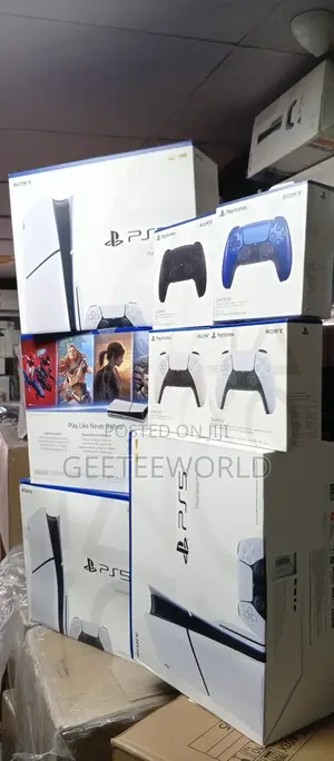 Ps5 Slim Console 1tb Disc Edition and Extra Original Ps5 Game Pad