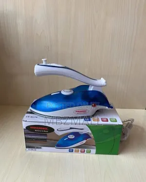 Eurosonic 800watt Travel Iron