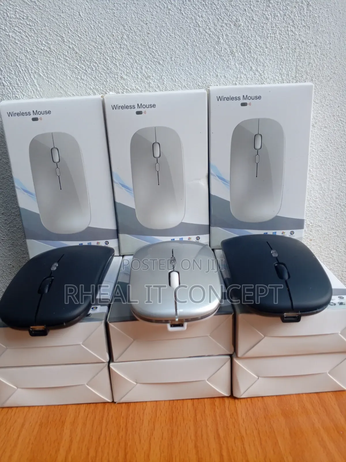 Rechargeable RGB Bluetooth/Wireless Mouse