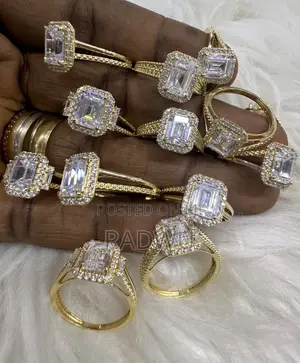 18karat Gold Engagement Ring