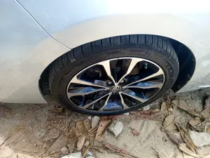 Toyota Corolla 2017 Silver