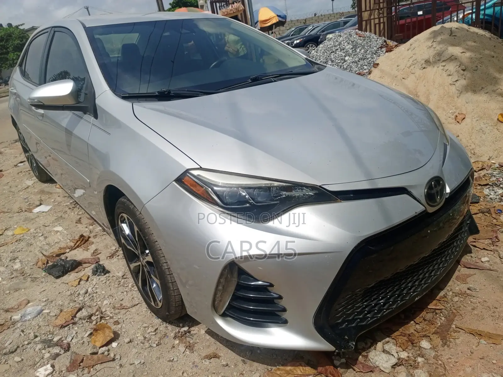 Toyota Corolla 2017 Silver