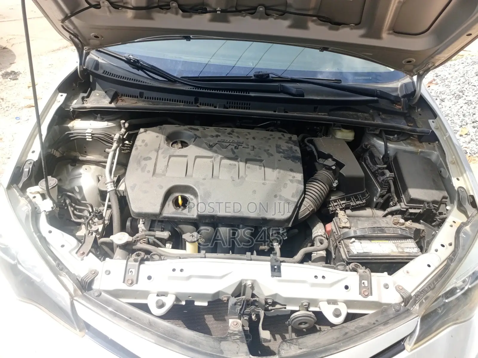 Toyota Corolla 2017 Silver