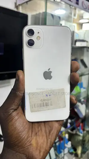 Apple iPhone 11 128 GB White
