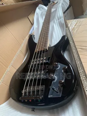 Black Trbx305 Yamaha Electric 5 Strings Active Bass