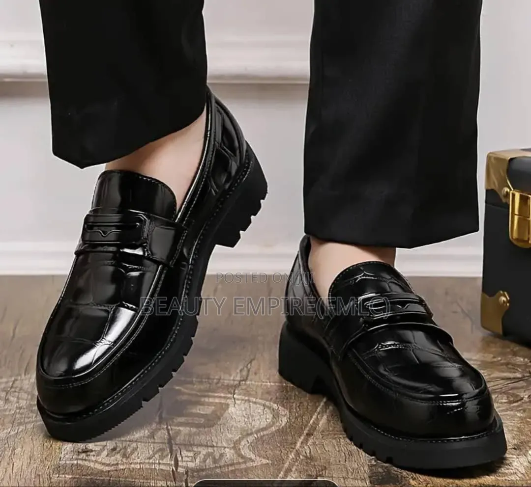 Men Glossy Corporate Shoe