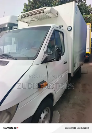 Mercedes-Benz Sprinter 2002 White