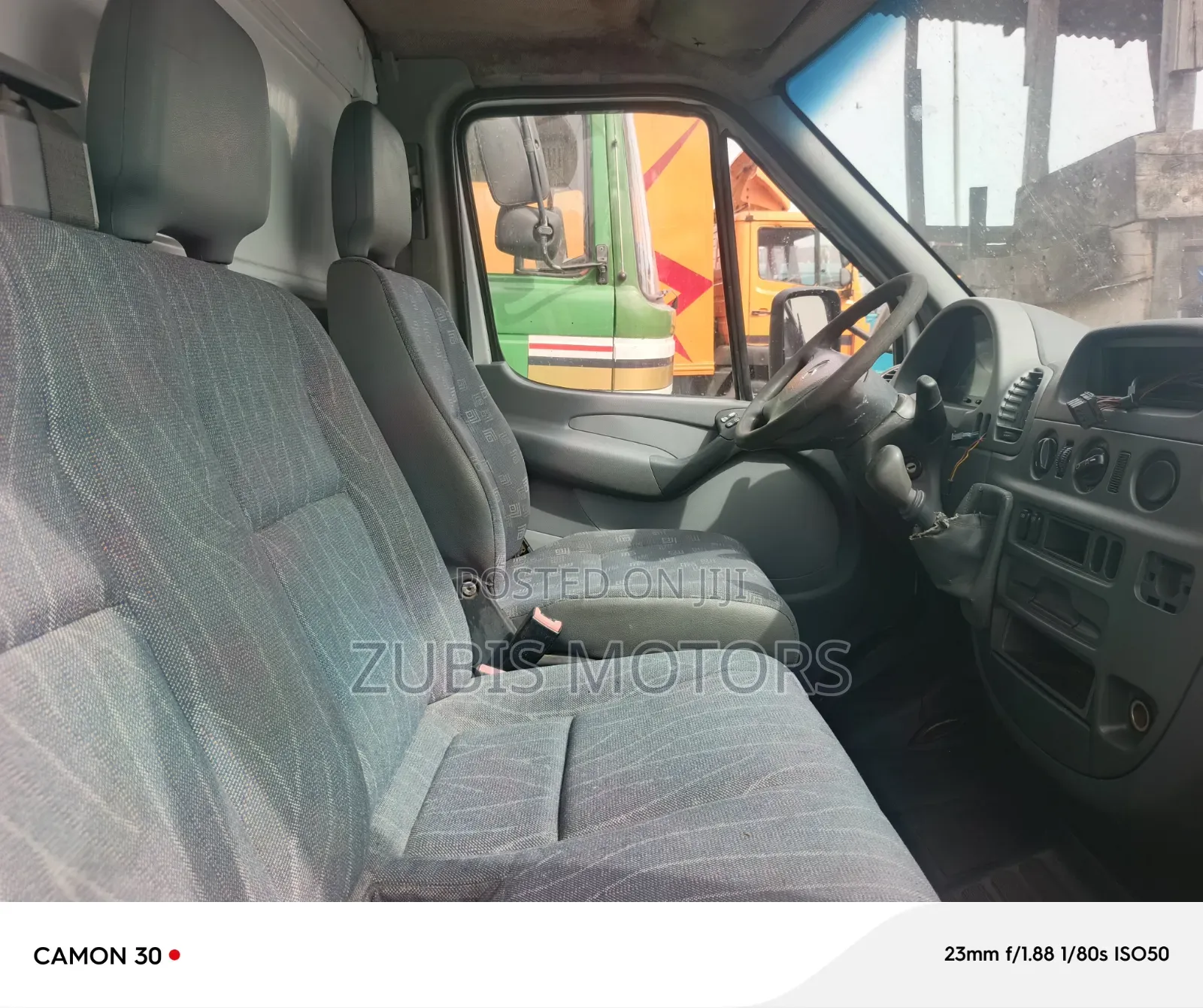 Mercedes-Benz Sprinter 2002 White
