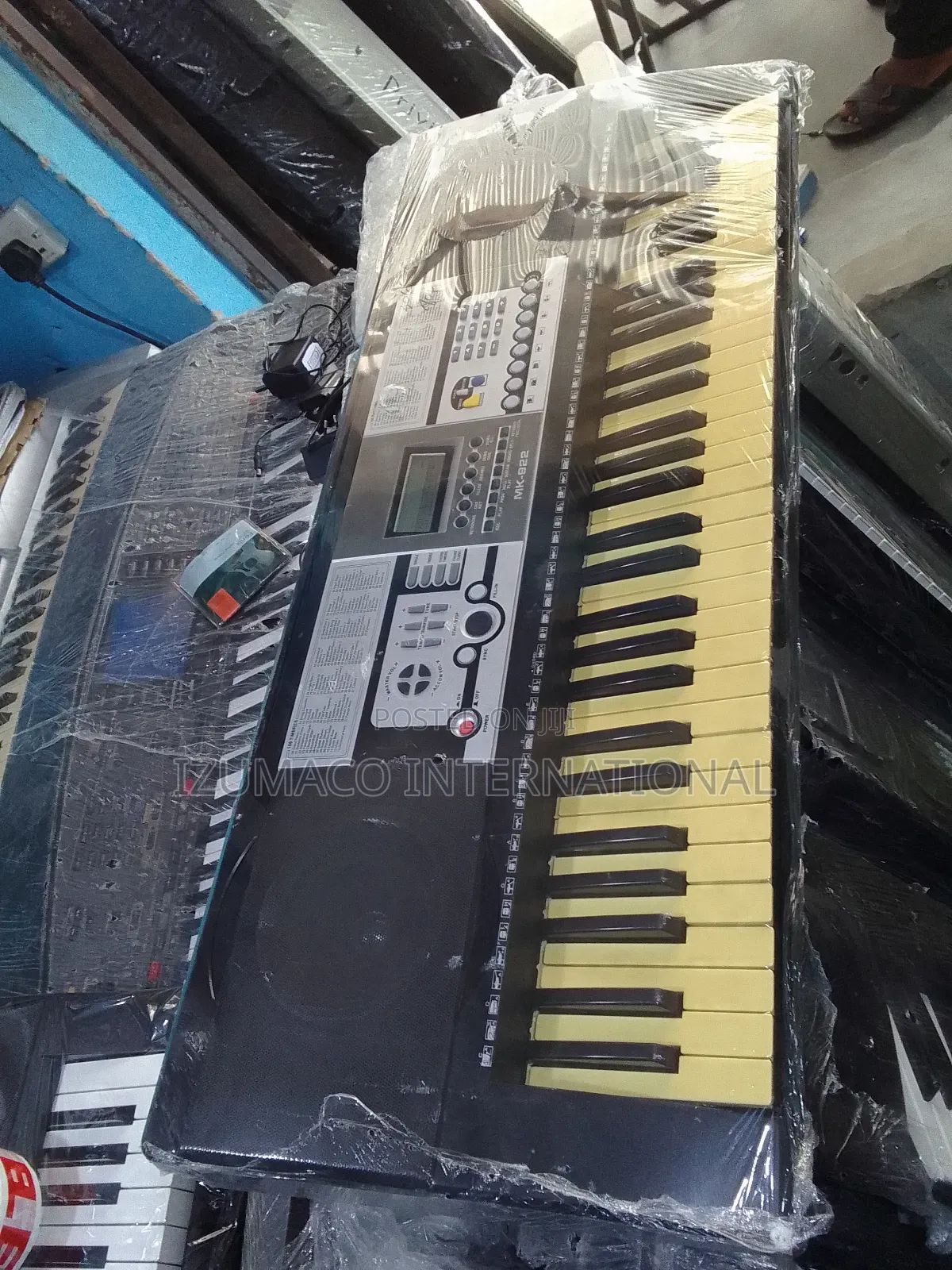 Mk-922 Keyboard – Portable 61 Keys, Uk Used