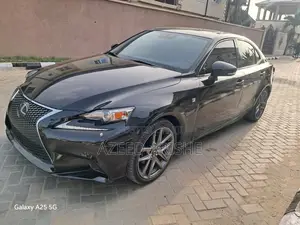 Lexus IS 250 4WD 2015 Black