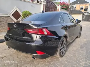 Lexus IS 250 4WD 2015 Black
