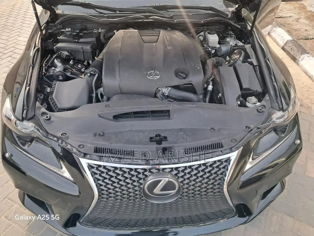 Lexus IS 250 4WD 2015 Black