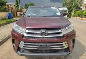 Toyota Highlander Limited 4x2 V6 (3.5L 6cyl 8A) 2017 Red