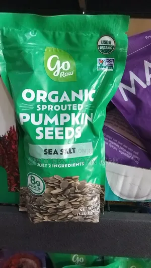 Go Raw Organic Sprouted Pumpkin Seeds With Sea Salt 624g