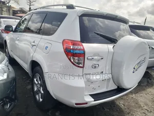 Toyota RAV4 3.5 Limited 4x4 2010 White